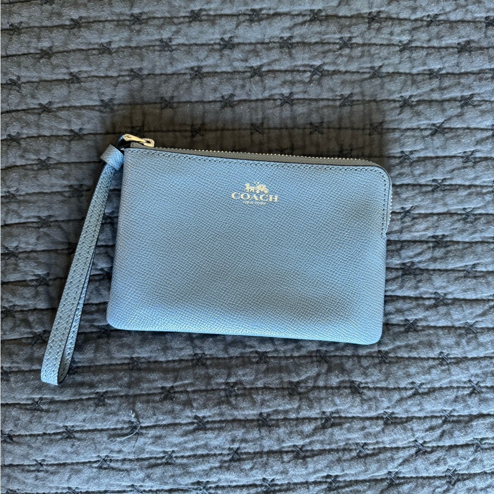 Coach Corner Zip Wristlet